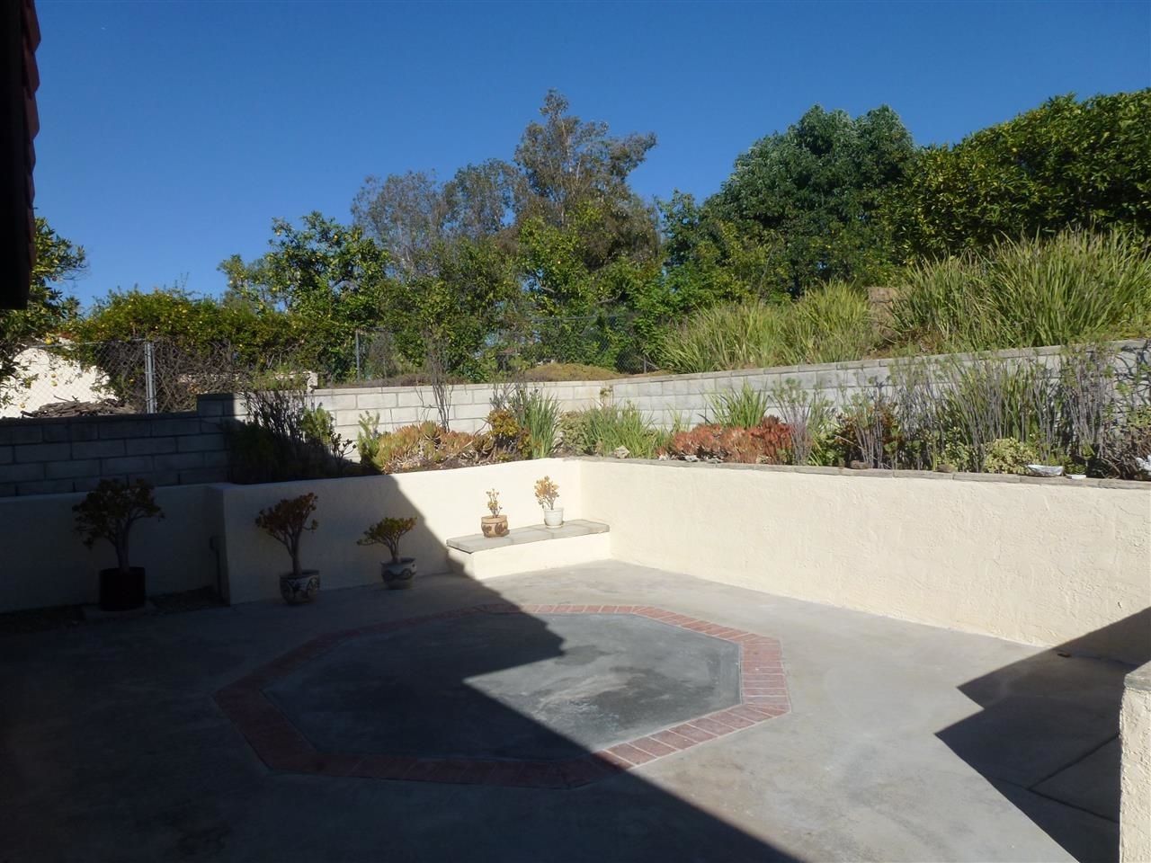 1978 Rohn Road Escondido, CA 92025 - Photo 16 of 22 Gallery Image 16