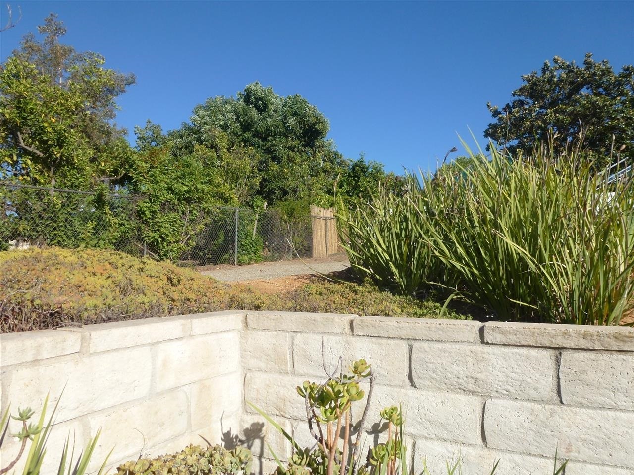1978 Rohn Road Escondido, CA 92025 - Photo 18 of 22 Gallery Image 18