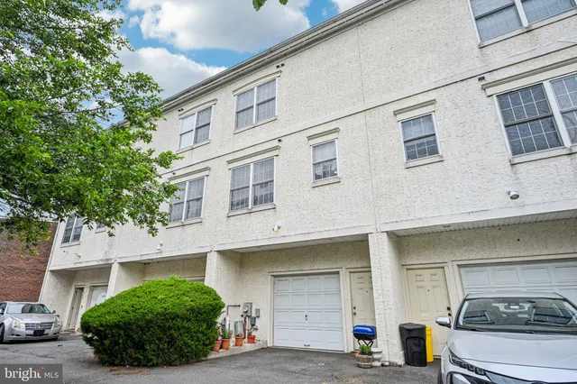 $325,000 | 137 Jackson Street, Trenton, NJ 08611