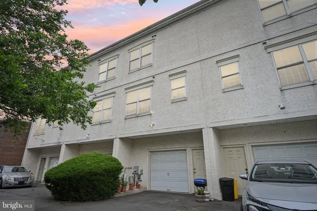 $325,000 | 137 Jackson Street, Trenton, NJ 08611