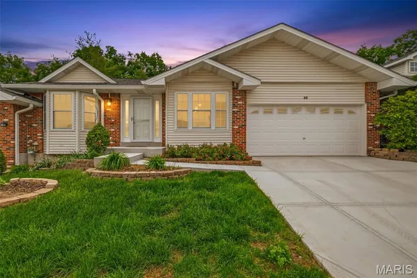 $350,000 | 48 Rue De Paix Drive, Unit 39, Lake St. Louis, MO 63367