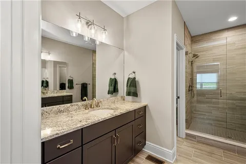 $999,900 | 490 Harvest View Drive, Venetia, PA 15367