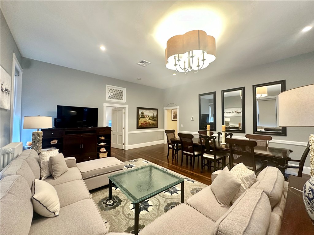 10 Young Street, Unit 2 Newport, RI 02840 - Photo 3 of 30