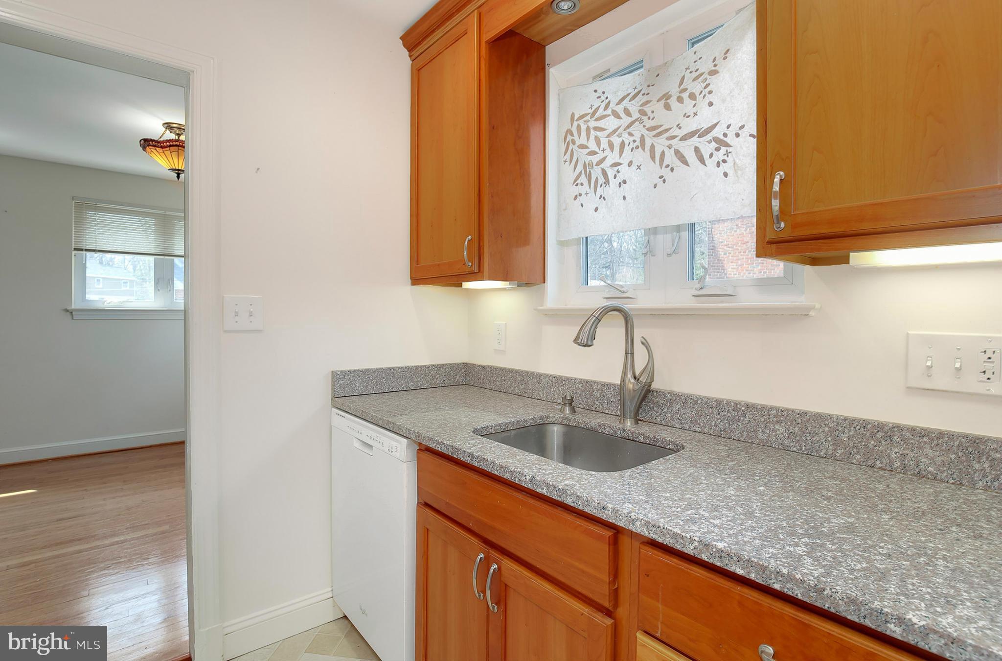 8903 Walden Road Silver Spring, MD 20901 - Photo 16 of 23 Kitchen