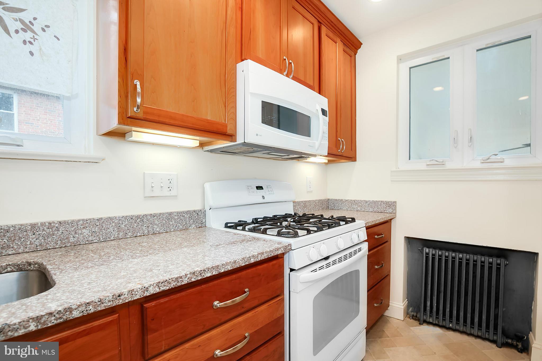 8903 Walden Road Silver Spring, MD 20901 - Photo 17 of 23 Kitchen