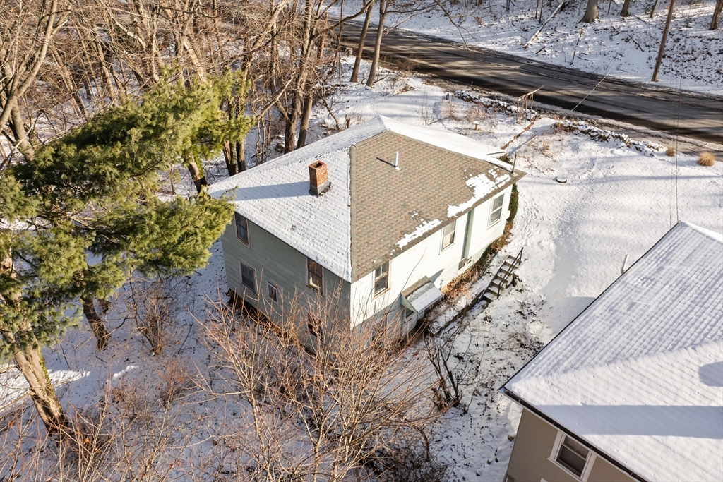 40 Burnham Road Andover, MA 01810 - Photo 8 of 32 Gallery Image 8