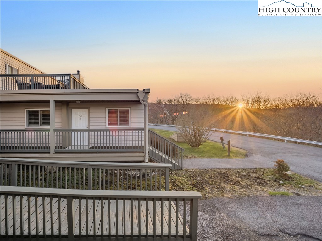 301 Pinnacle Inn Road, Unit 3125 Beech Mountain, NC 28604 - Photo 2 of 31 Gallery Image 2