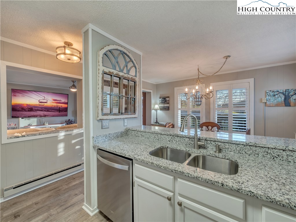 301 Pinnacle Inn Road, Unit 3125 Beech Mountain, NC 28604 - Photo 10 of 31 Gallery Image 10
