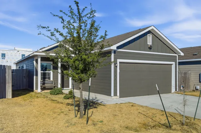 $1,800 | 1106 Cattail Lane, Bastrop, TX 78602