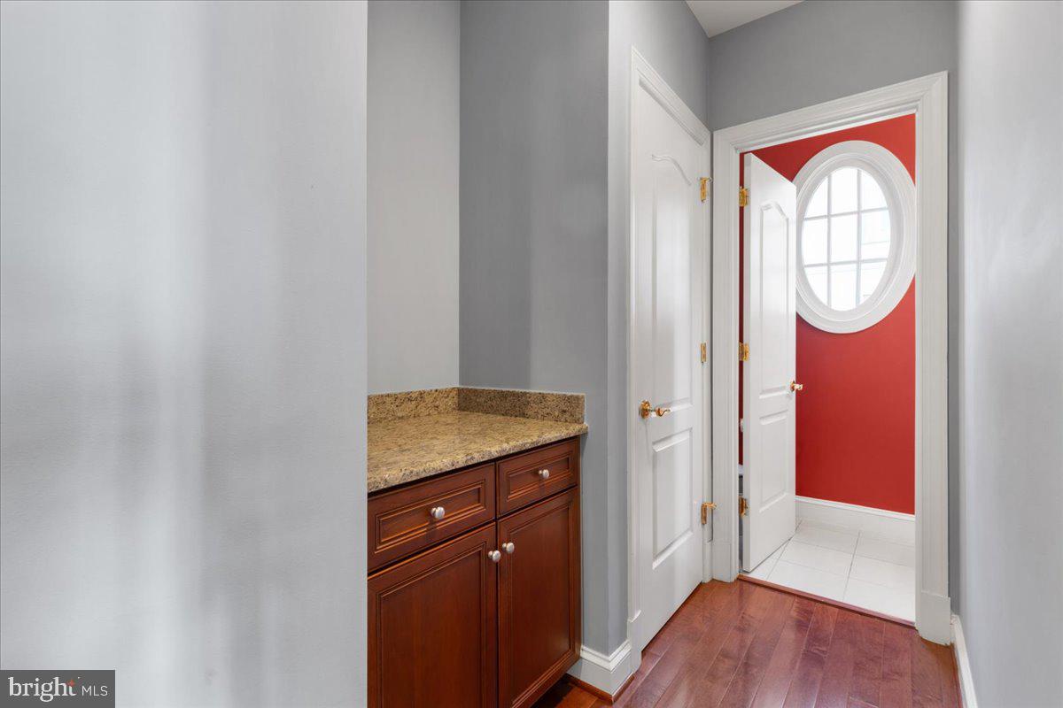 8441 Link Hills Loop Gainesville, VA 20155 - Photo 17 of 81