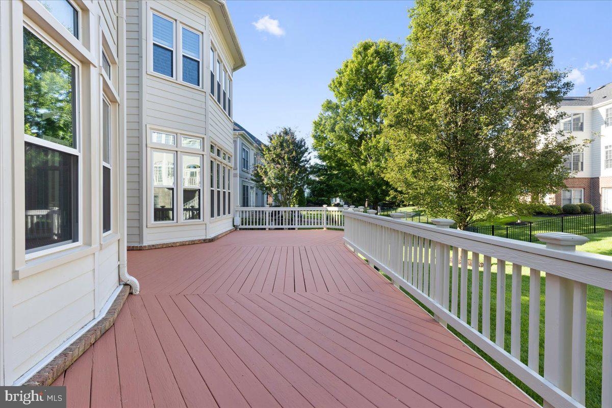 8441 Link Hills Loop Gainesville, VA 20155 - Photo 22 of 81