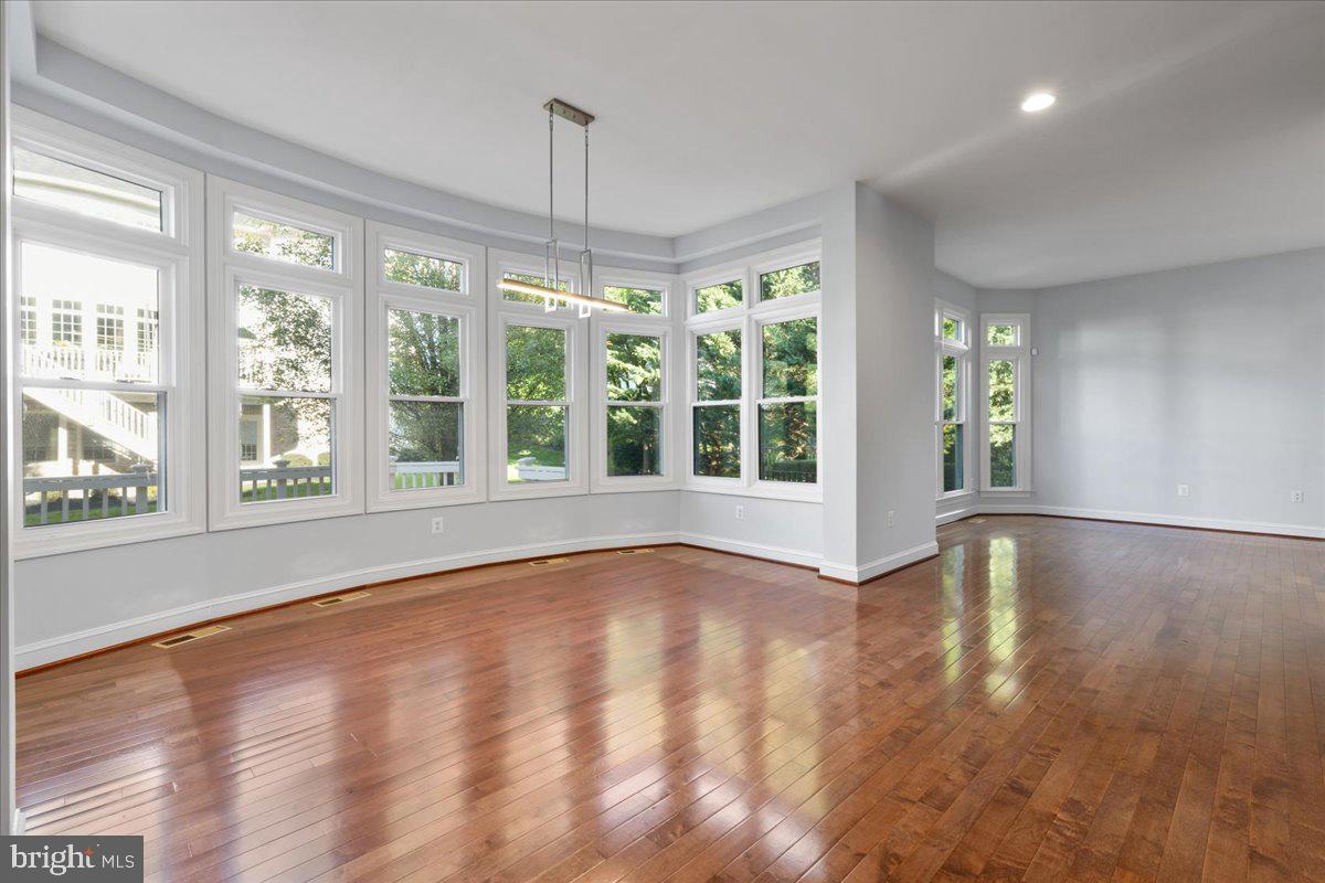 8441 Link Hills Loop Gainesville, VA 20155 - Photo 28 of 81