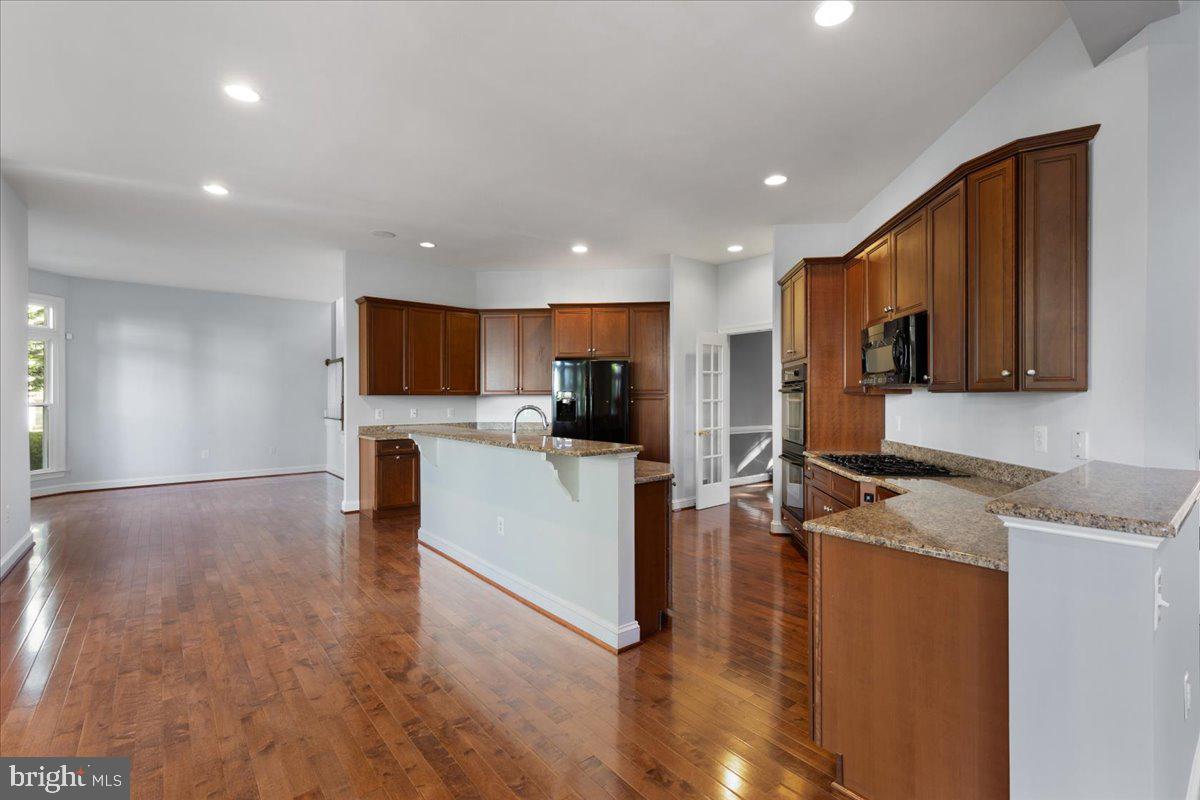 8441 Link Hills Loop Gainesville, VA 20155 - Photo 35 of 81