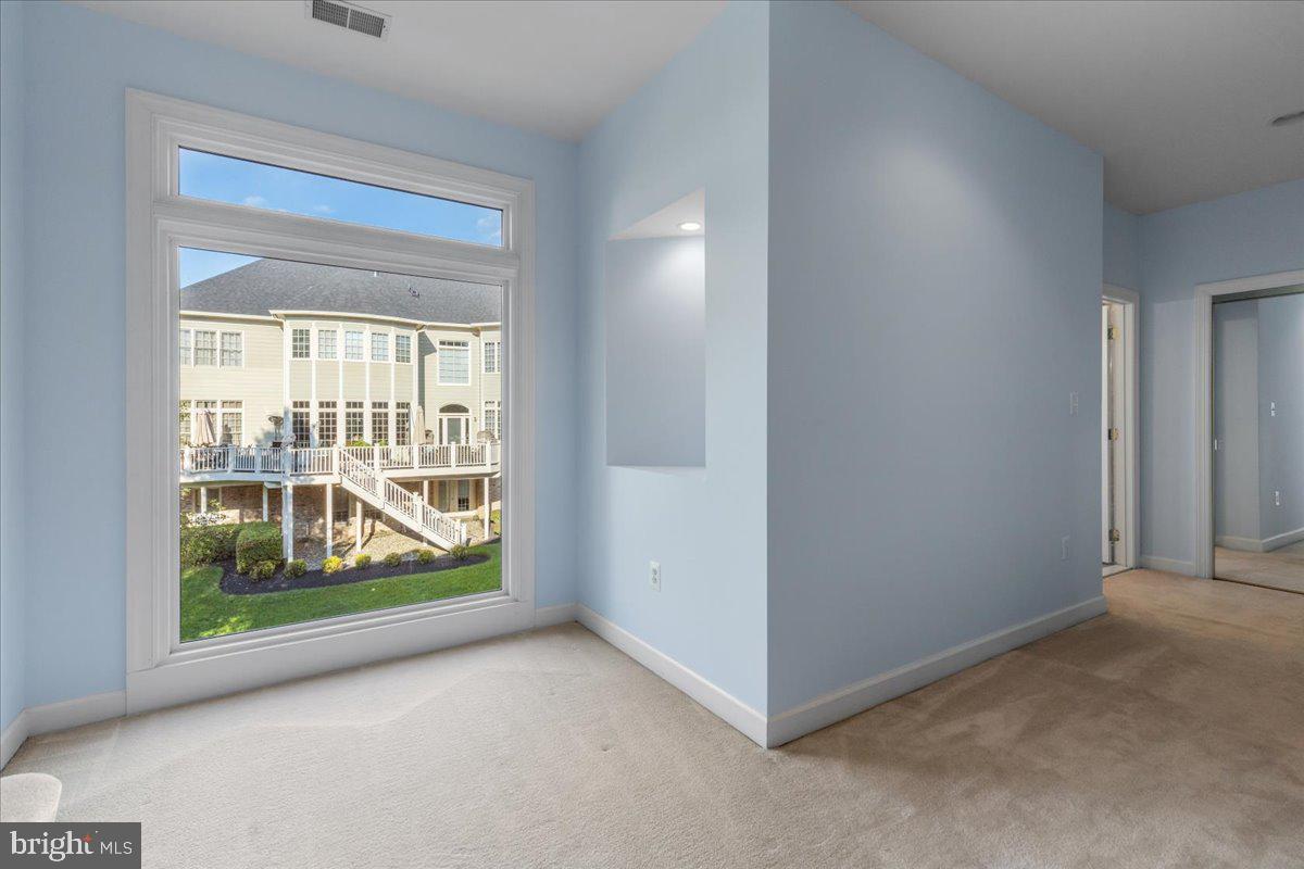 8441 Link Hills Loop Gainesville, VA 20155 - Photo 43 of 81