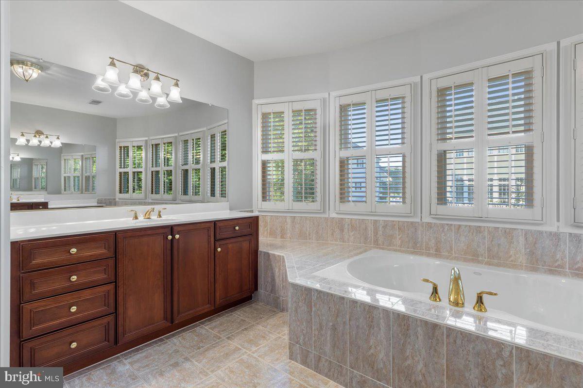 8441 Link Hills Loop Gainesville, VA 20155 - Photo 47 of 81