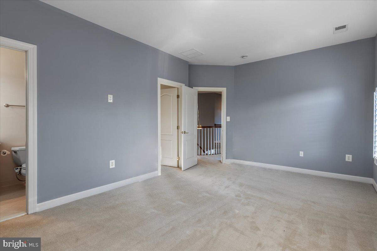 8441 Link Hills Loop Gainesville, VA 20155 - Photo 49 of 81