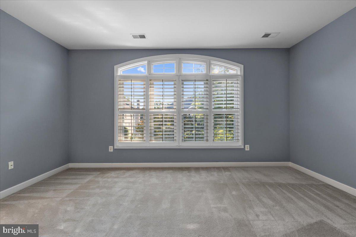 8441 Link Hills Loop Gainesville, VA 20155 - Photo 52 of 81