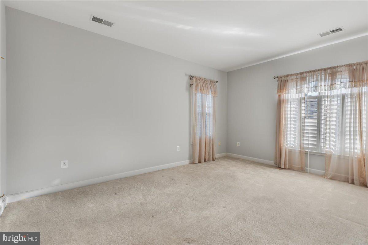 8441 Link Hills Loop Gainesville, VA 20155 - Photo 58 of 81
