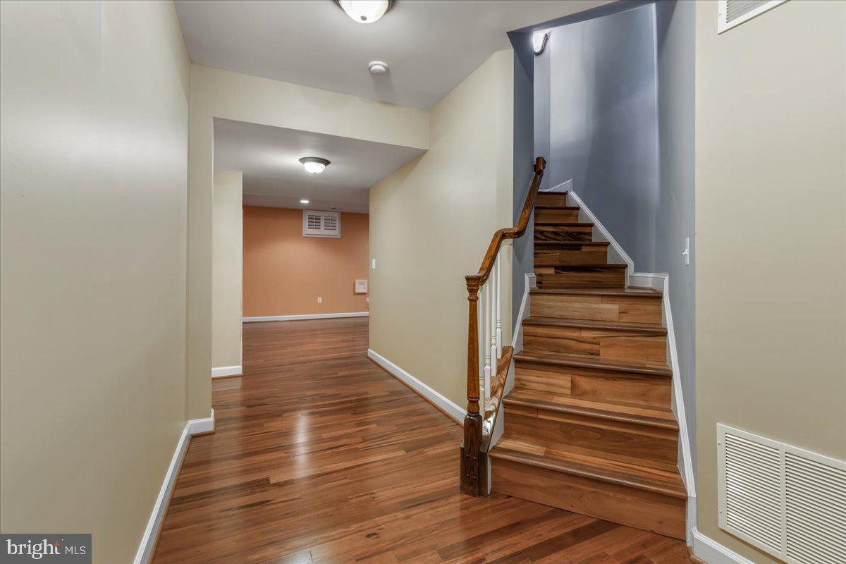 8441 Link Hills Loop Gainesville, VA 20155 - Photo 62 of 81