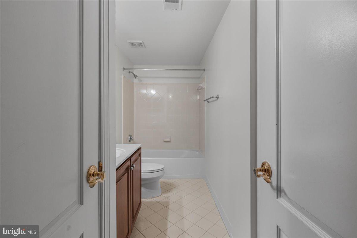 8441 Link Hills Loop Gainesville, VA 20155 - Photo 63 of 81
