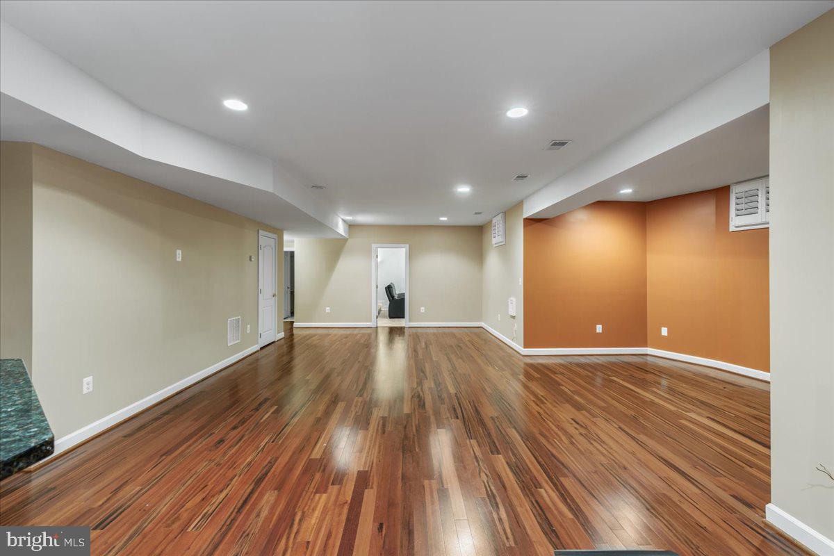 8441 Link Hills Loop Gainesville, VA 20155 - Photo 65 of 81