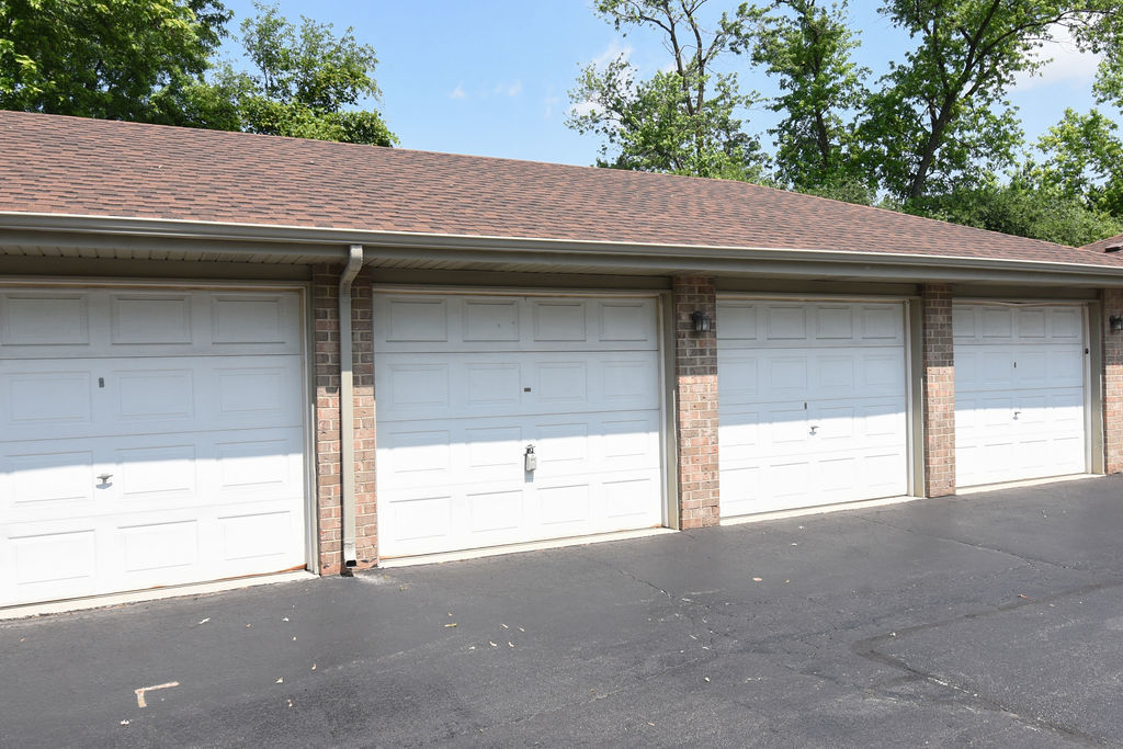 10278 SW Highway, Unit 1D Chicago Ridge, IL 60415 - Photo 15 of 16 Gallery Image 15