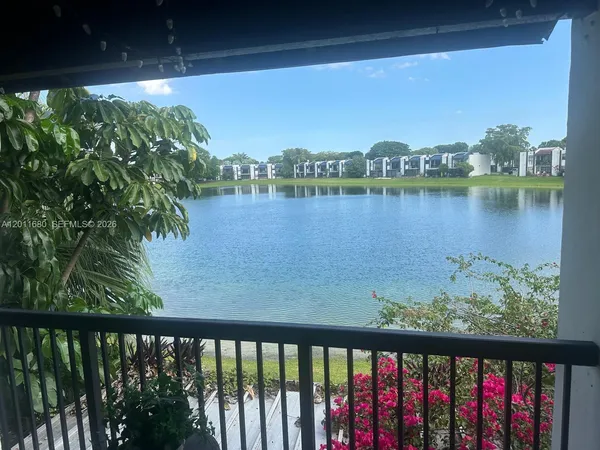$1,980 | 551 Northwest 107th Avenue, Unit 202, Miami, FL 33172