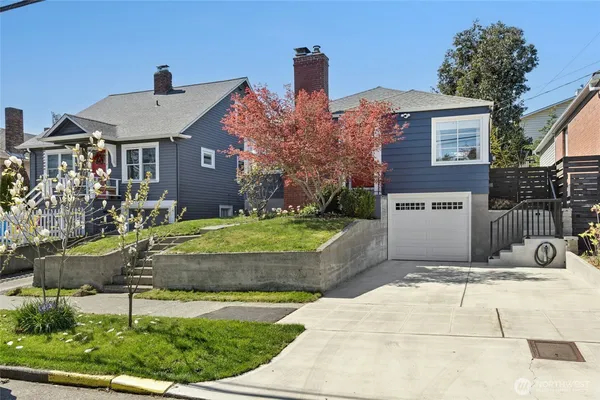 $1,295,000 | 3919 Midvale Avenue North, Seattle, WA 98103