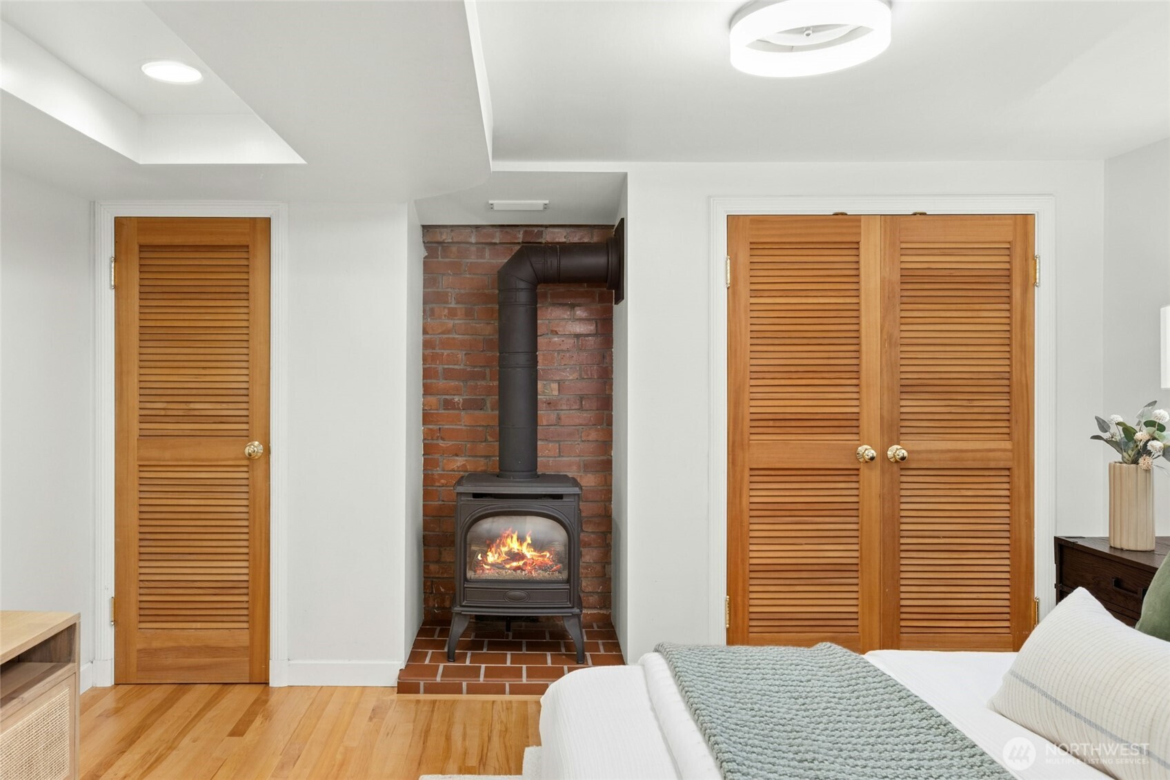 3919 Midvale Avenue North Seattle, WA 98103 - Photo 29 of 38 Gallery Image 29