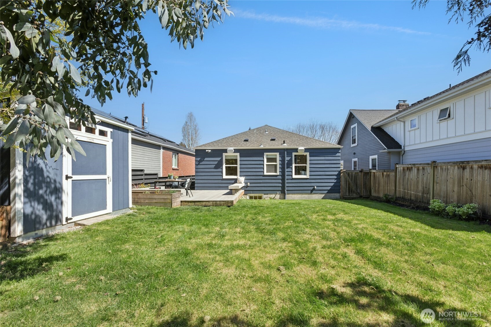 3919 Midvale Avenue North Seattle, WA 98103 - Photo 38 of 38 Gallery Image 38