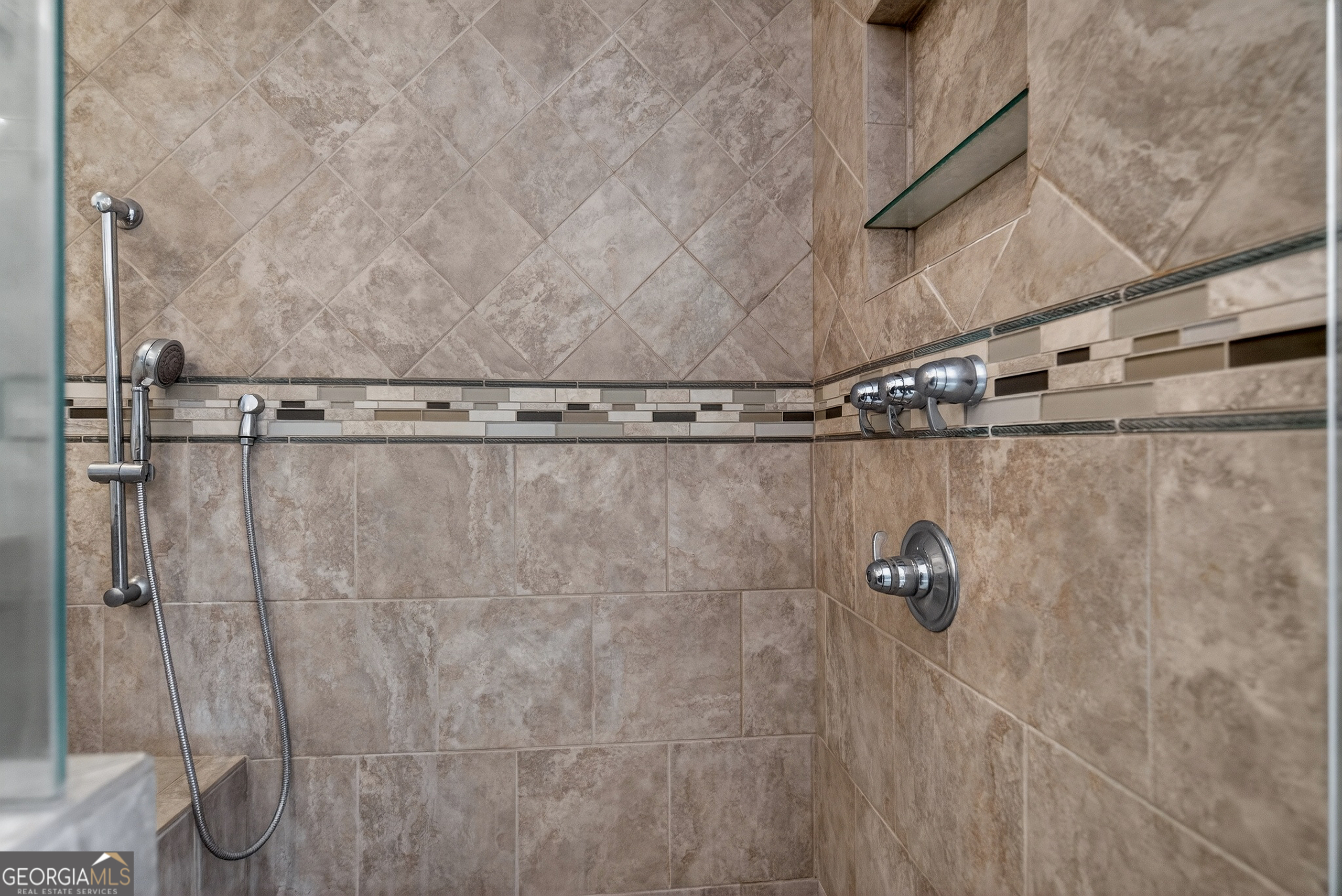 638 Cameron Mill Road LaGrange, GA 30240 - Photo 41 of 72 a close view of a shower in a bathroom