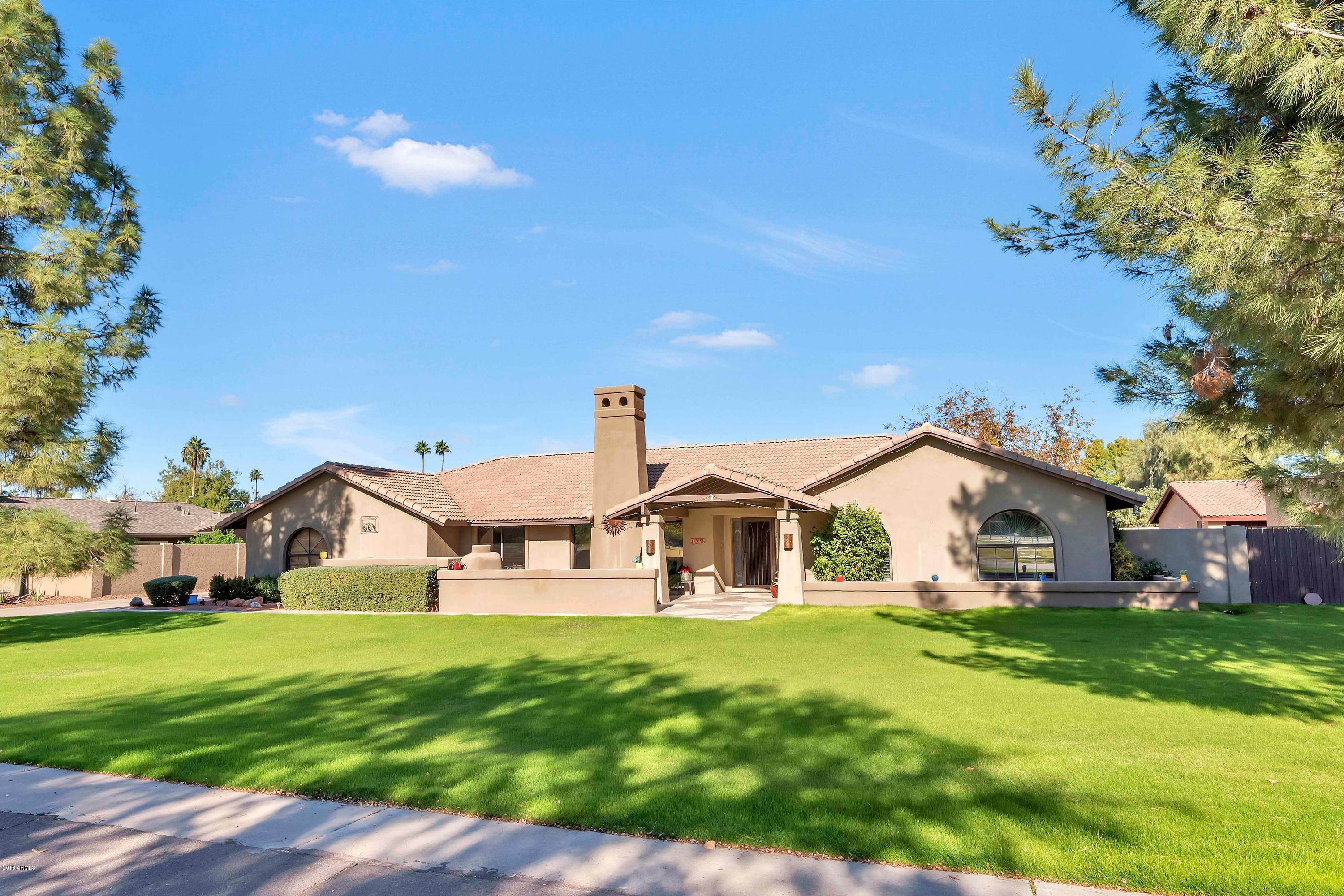 1028 East El Freda Road Tempe, AZ 85284 - Photo 1 of 44 1028 E El Freda Rd Tempe AZ-MLS_Size-003