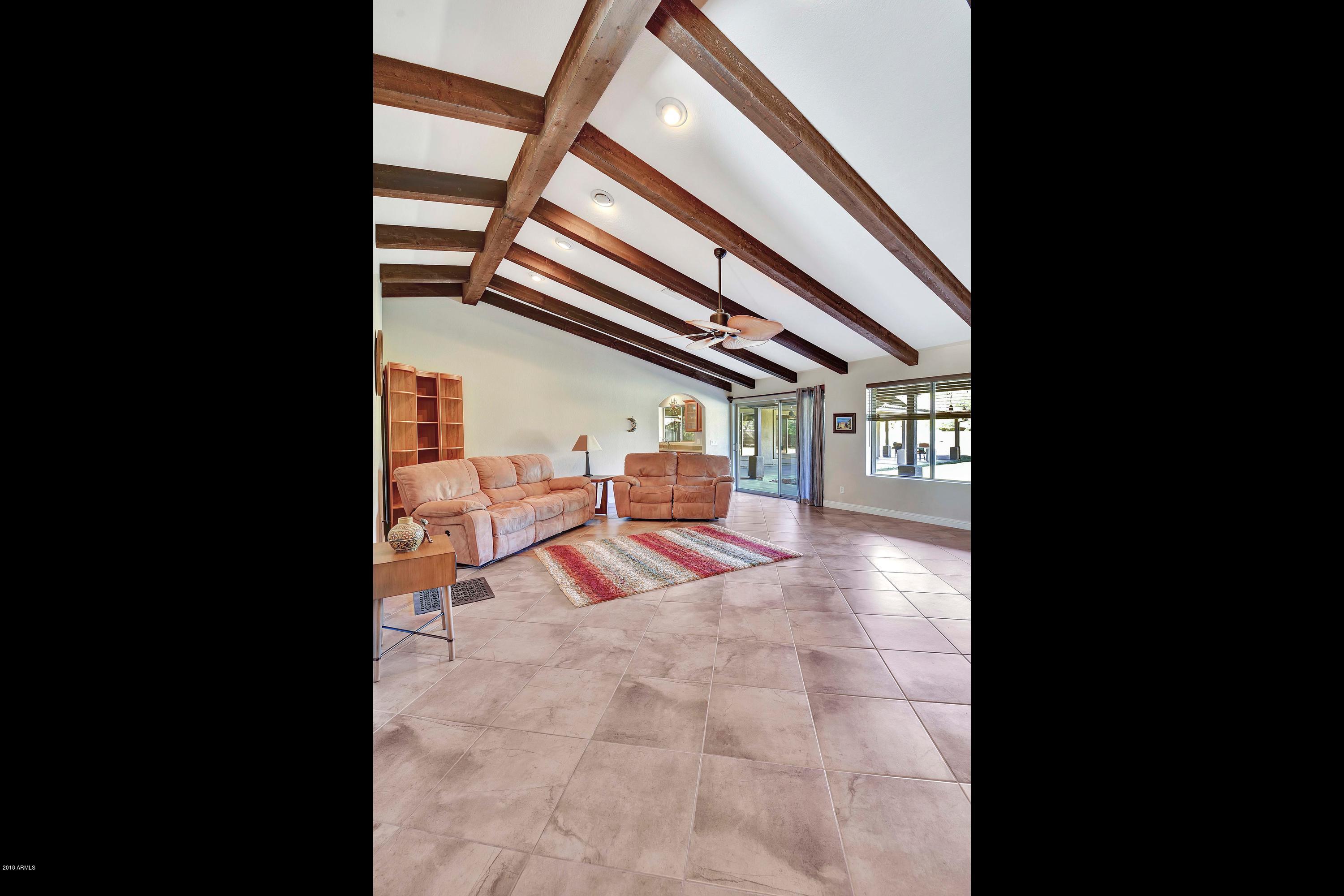 1028 East El Freda Road Tempe, AZ 85284 - Photo 11 of 44 1028 E El Freda Rd Tempe AZ-MLS_Size-011
