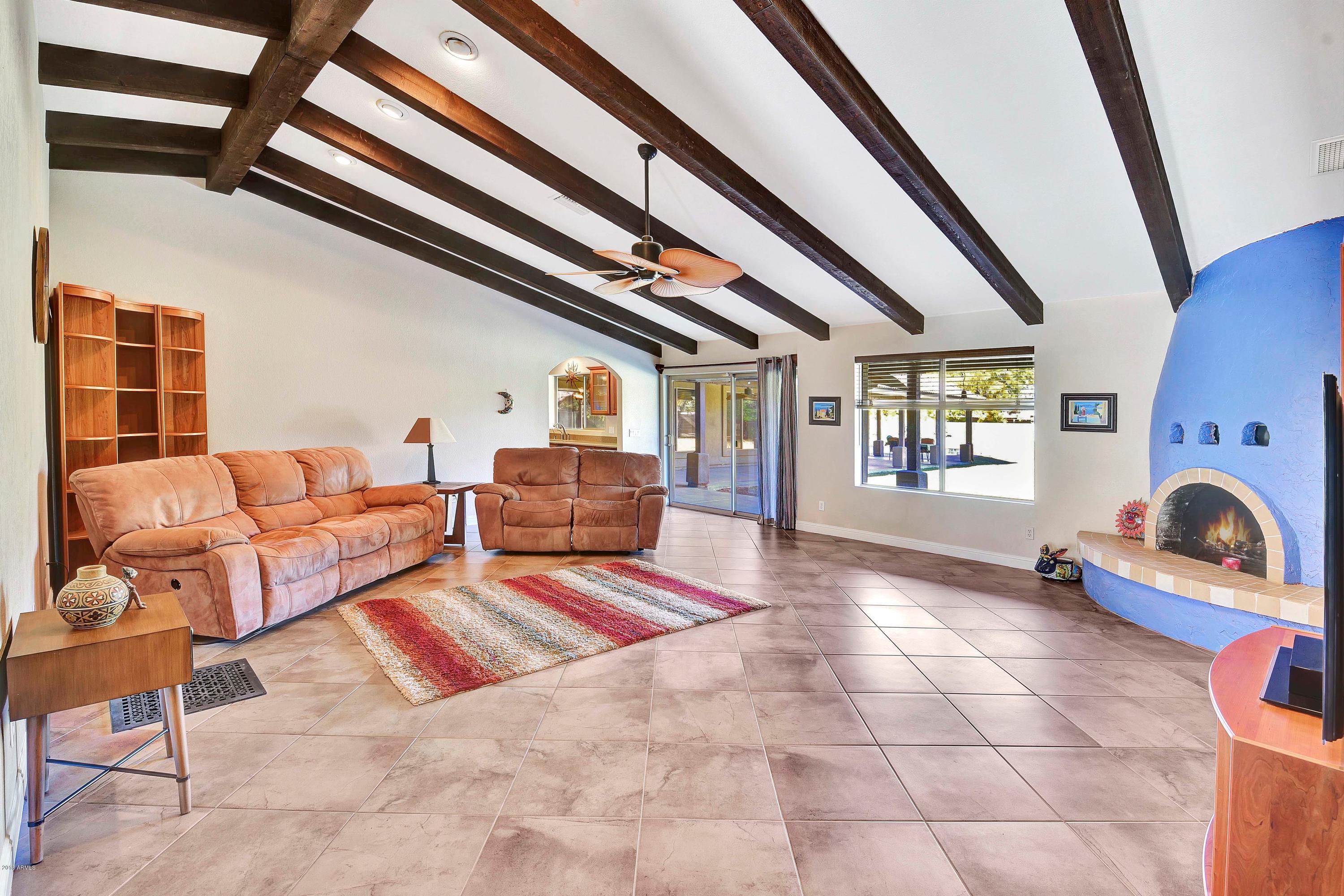 1028 East El Freda Road Tempe, AZ 85284 - Photo 12 of 44 1028 E El Freda Rd Tempe AZ-MLS_Size-012