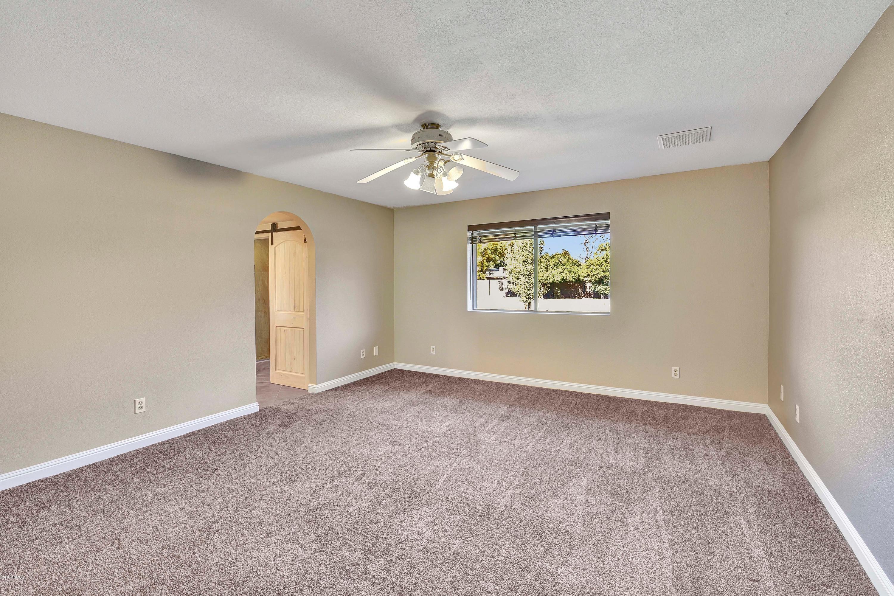 1028 East El Freda Road Tempe, AZ 85284 - Photo 30 of 44 1028 E El Freda Rd Tempe AZ-MLS_Size-028