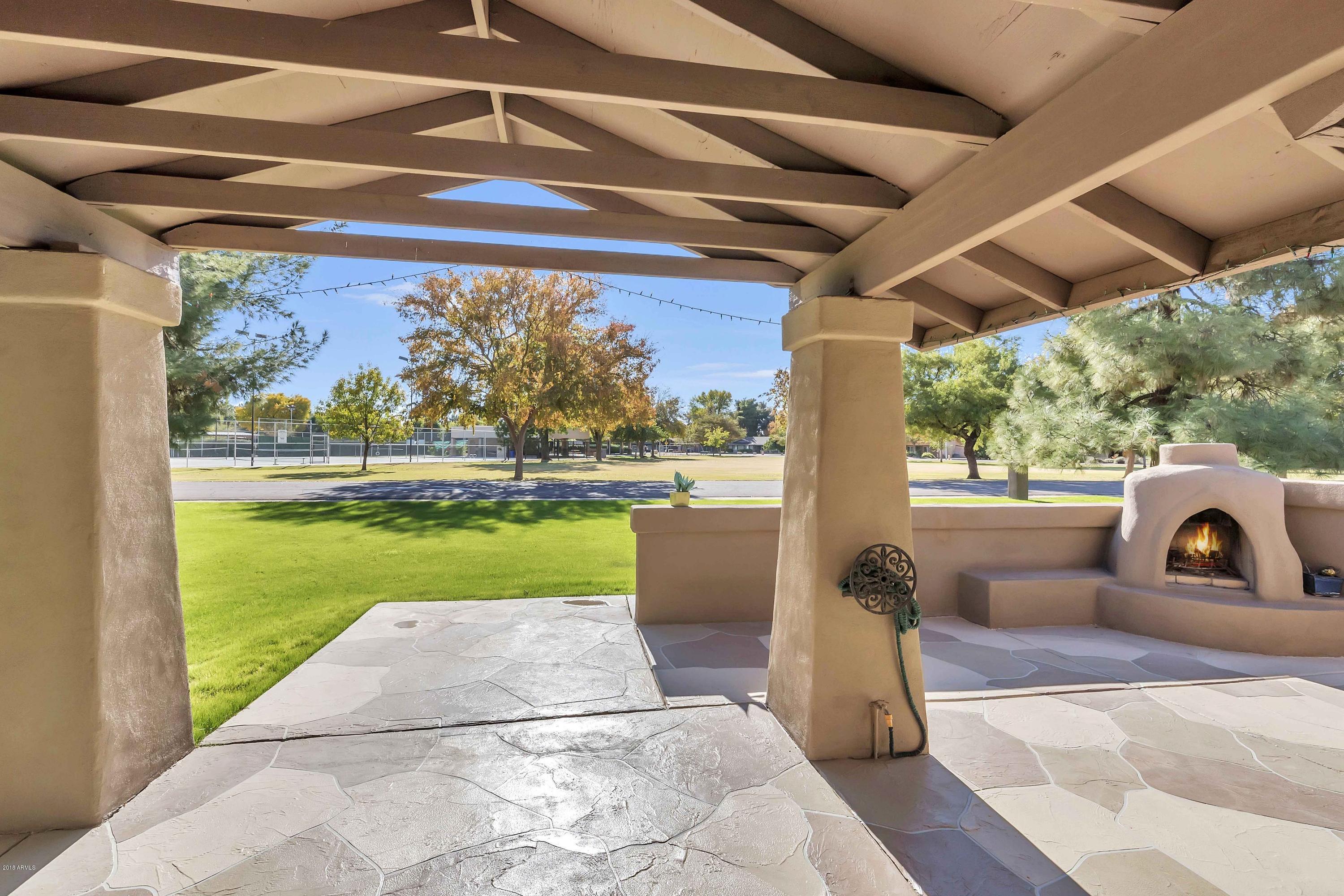 1028 East El Freda Road Tempe, AZ 85284 - Photo 8 of 44 1028 E El Freda Rd Tempe AZ-MLS_Size-008