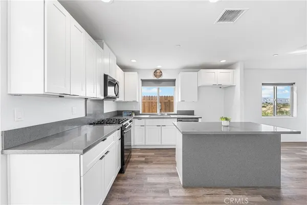 $355,000 | 7270 Poppy Boulevard, California City, CA 93505