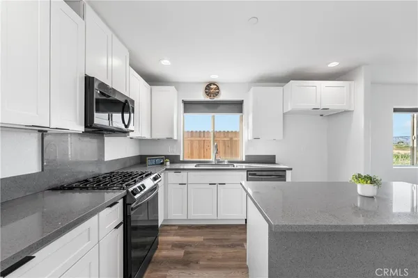 $355,000 | 7270 Poppy Boulevard, California City, CA 93505