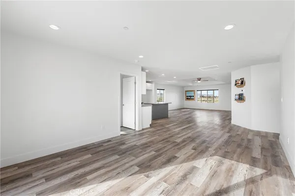 $355,000 | 7270 Poppy Boulevard, California City, CA 93505