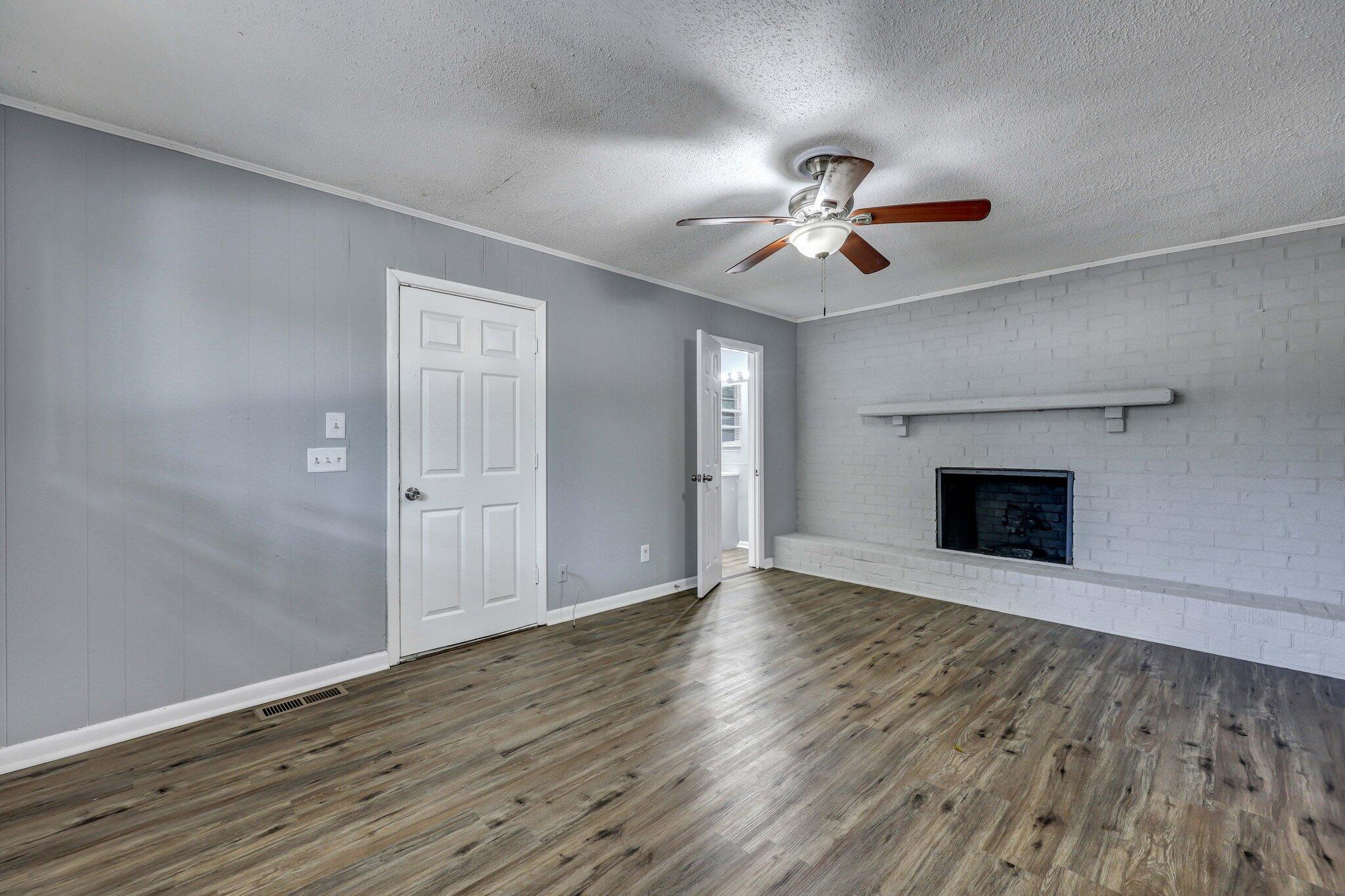 1652 Larry Street North Charleston, SC 29406 - Photo 18 of 23 1652 Larry Street