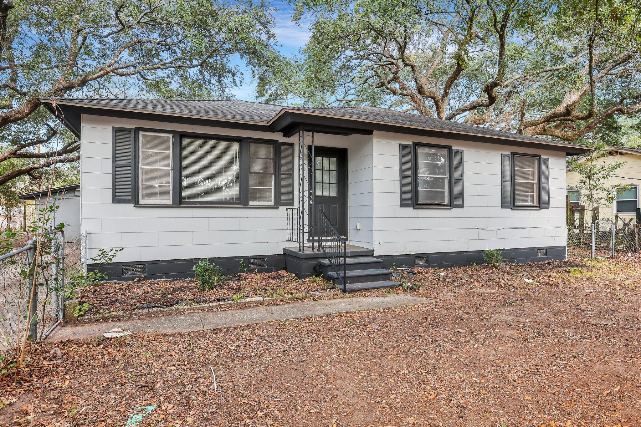 1652 Larry Street North Charleston, SC 29406 - Photo 22 of 23 1652 Larry Street
