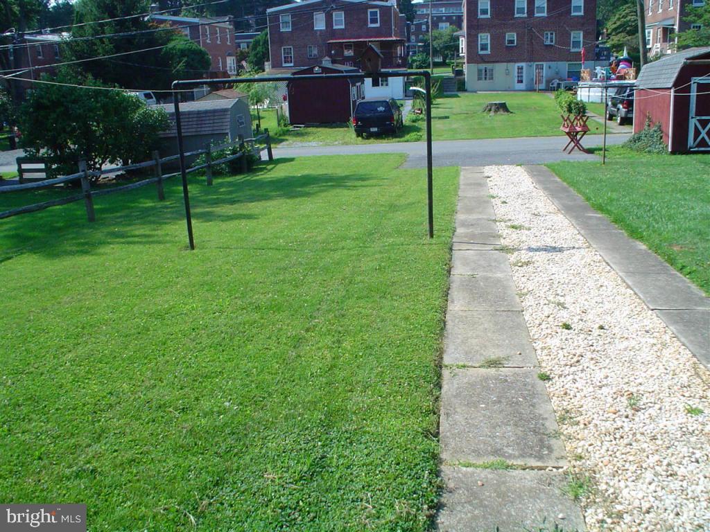 1106 Ranck Mill Road Lancaster, PA 17602 - Photo 3 of 14 Gallery Image 3