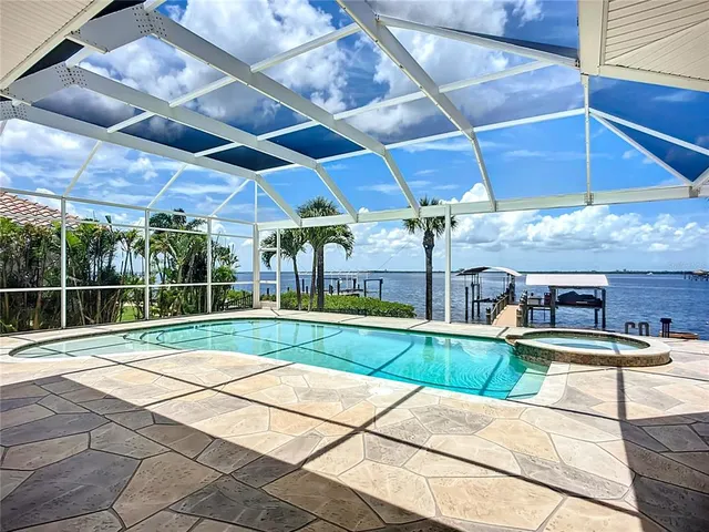 $1,650,000 | 119 Creek Drive Southeast, Port Charlotte, FL 33952
