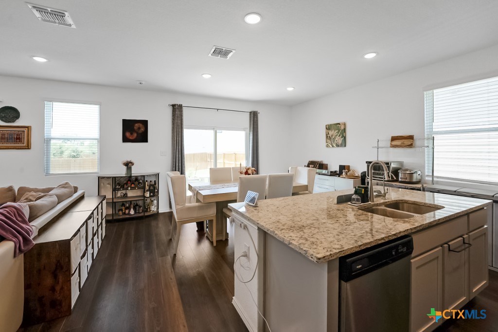 5726 Hematite Rim San Antonio, TX 78222 - Photo 7 of 25