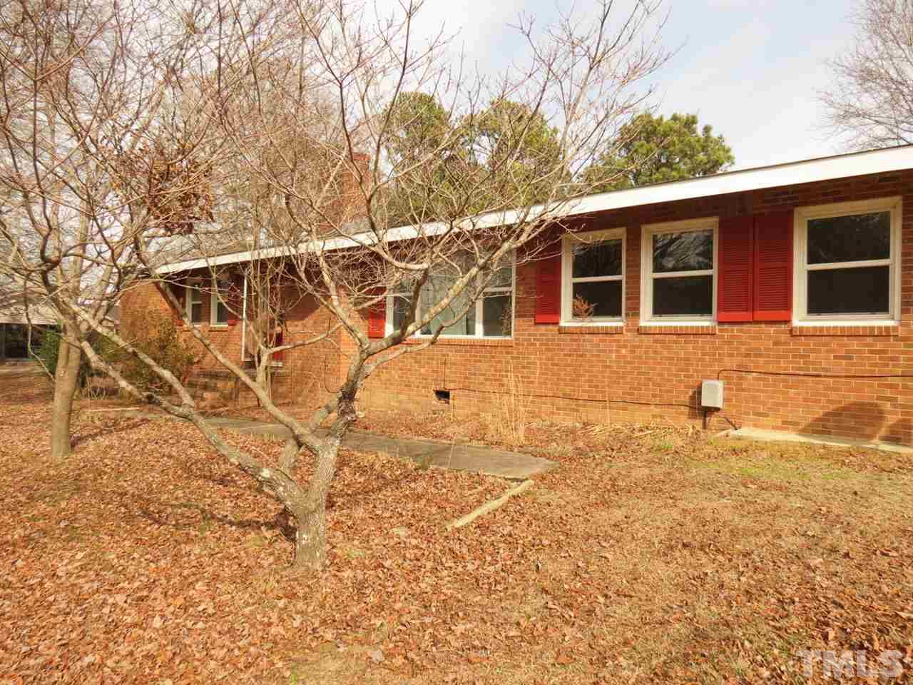1340 Spring Valley Lake Road Henderson, NC 27537 - Photo 1 of 4