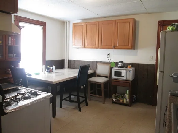 $415,000 | 68-72 Mooreland Street, Springfield, MA 01104