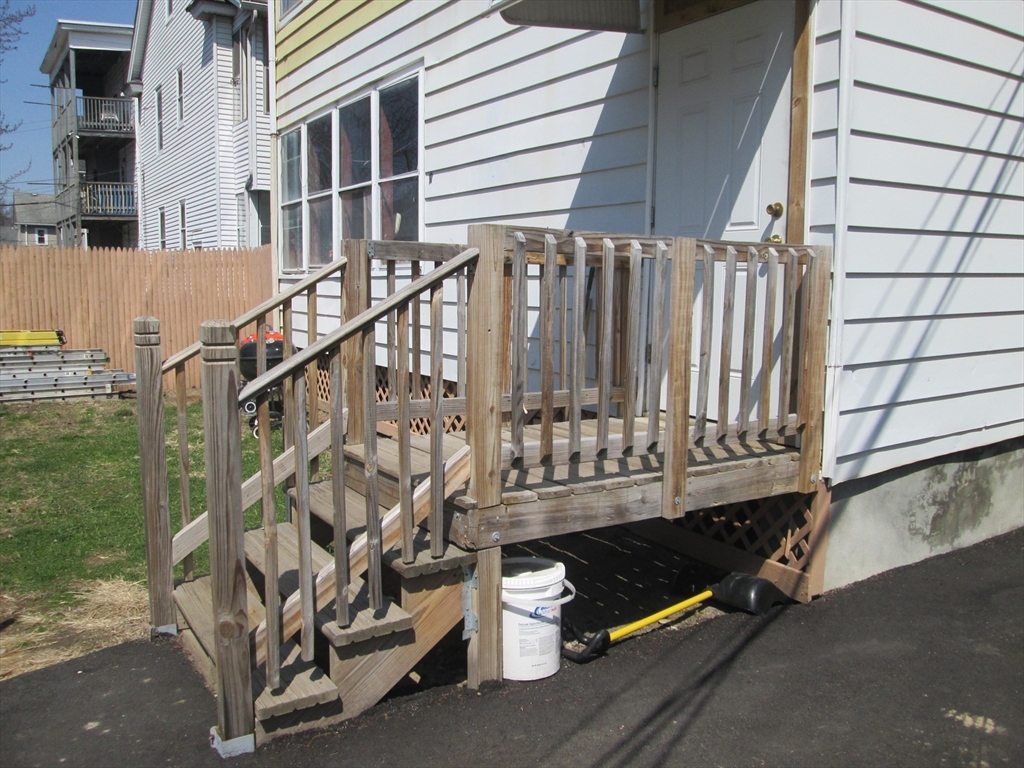 68-72 Mooreland Street Springfield, MA 01104 - Photo 36 of 36