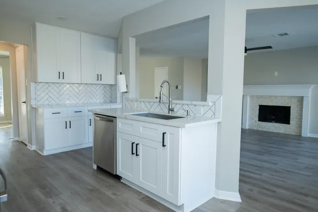 $2,250 | 22718 Tara Way Drive, Katy, TX 77449