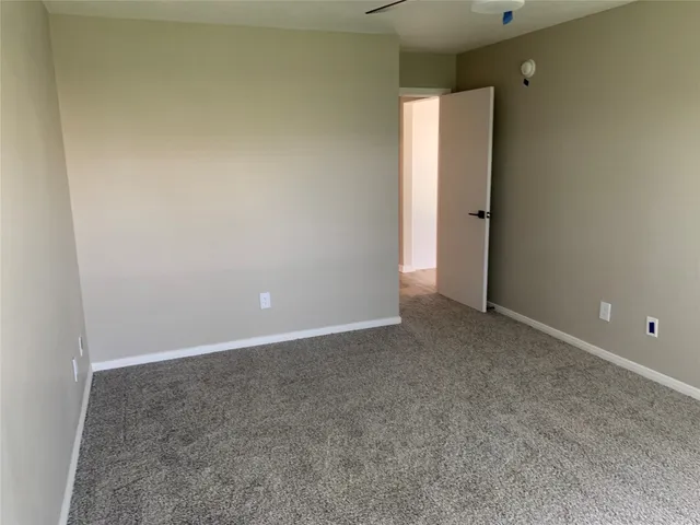 an empty room with an empty space