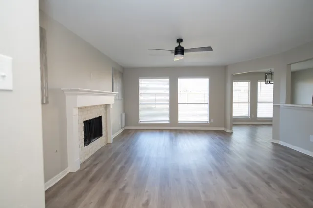 $2,250 | 22718 Tara Way Drive, Katy, TX 77449